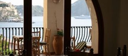 Carasco Hotel Restaurant