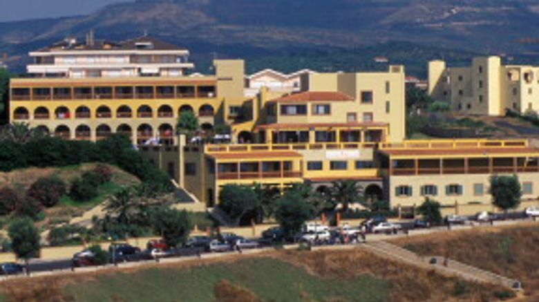 Hotel Carlos V Exterior