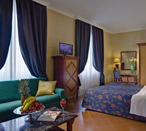 Corona D'Italia Hotel Room