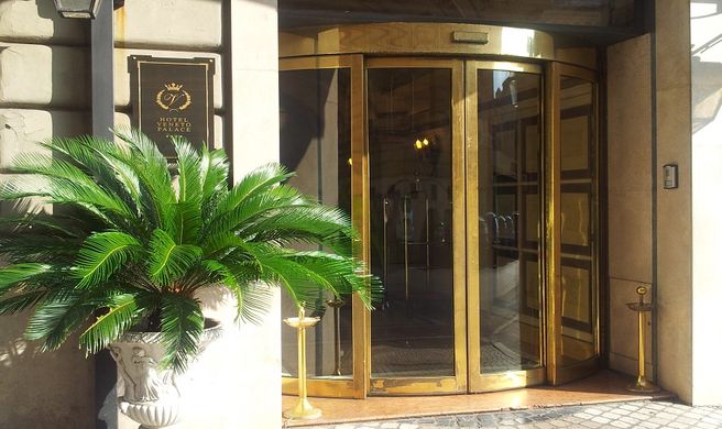 Hotel Veneto Palace Exterior