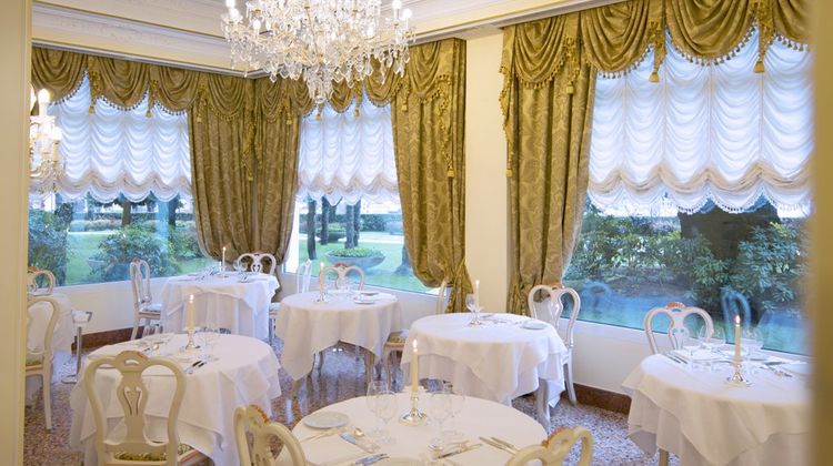 Hotel Due Torri Restaurant