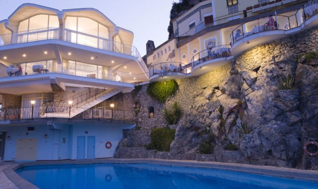 Grand Hotel Excelsior Exterior