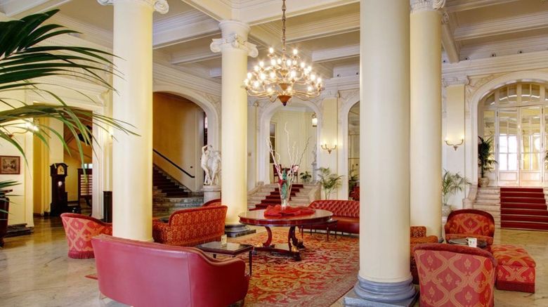 <b>Grand Hotel et Des Palmes Lobby</b>