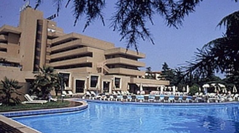 <b>Magnolia Wellness & Thermae Hotel Pool</b>