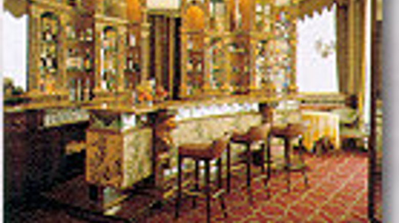 <b>Continental Hotel Restaurant</b>