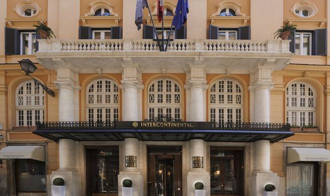 Rocco Forte Hotel de la Ville Exterior