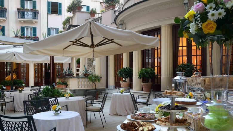 <b>Rocco Forte Hotel de la Ville Restaurant</b> <b>Rocco Forte Hotel de la Ville Restaurant</b>