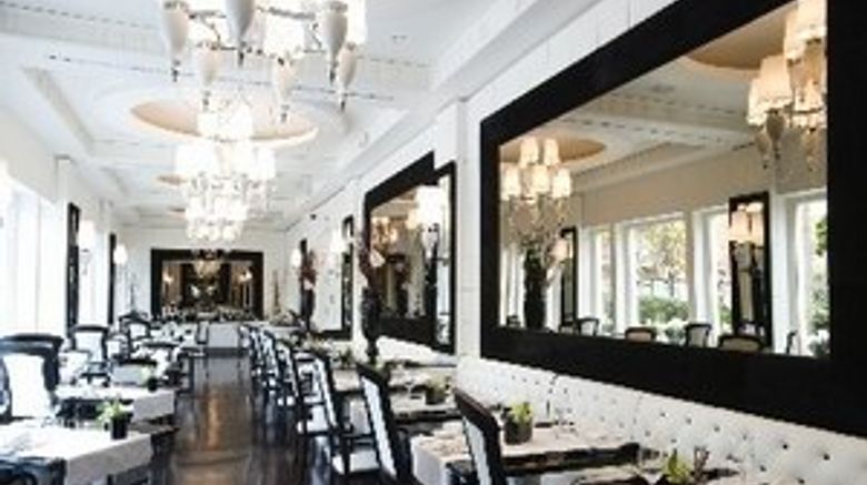 <b>Sheraton Diana Majestic, Milan Restaurant</b> <b>Sheraton Diana Majestic, Milan Restaurant</b>