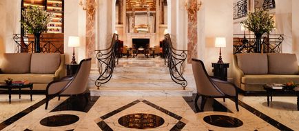 Hotel Eden Lobby