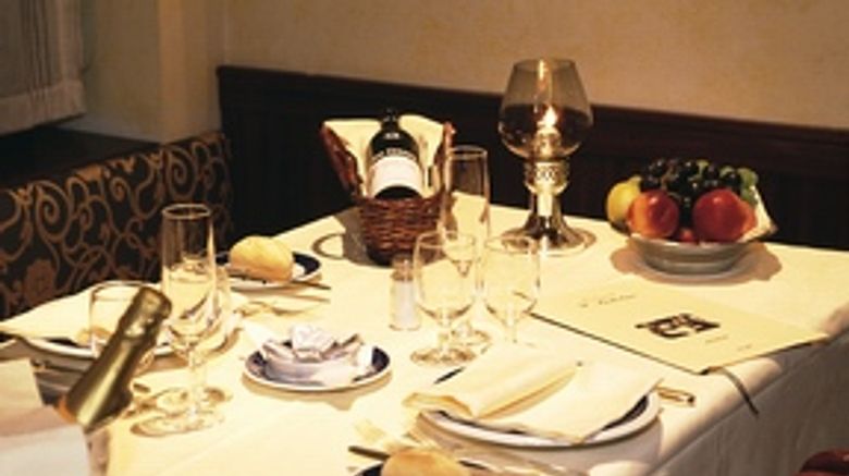 <b>Hotel Manin Restaurant</b>