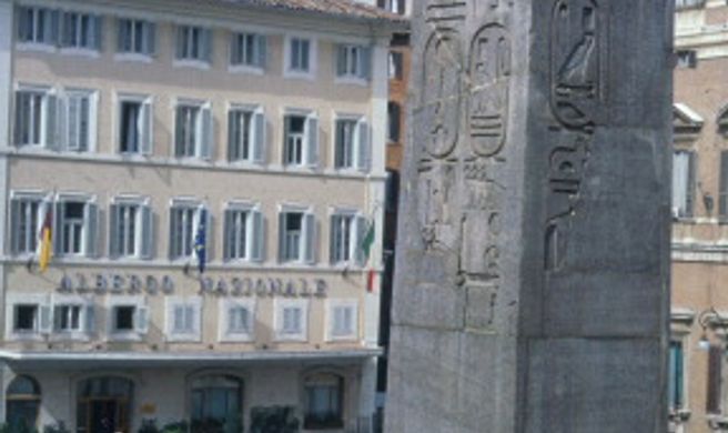 Hotel Nazionale a Montecitorio Exterior