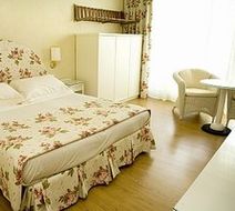 Olivi Hotel Room