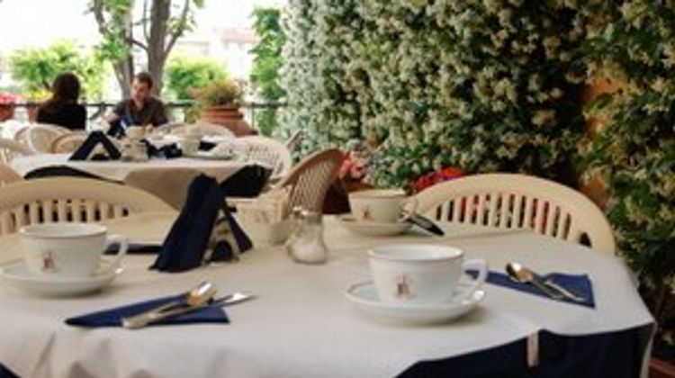 Silla Hotel Restaurant