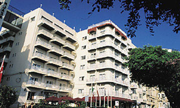 Plaza Regency Hotel