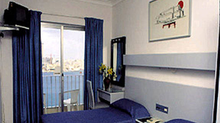 Plaza Regency Hotel Room
