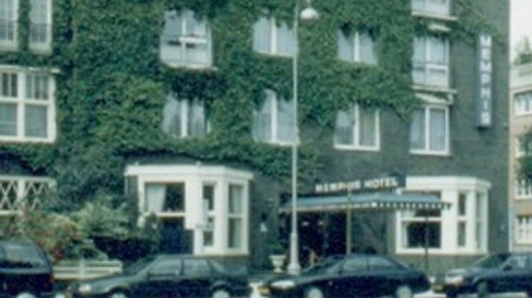 The Alfred Hotel Exterior