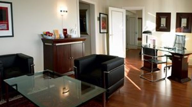 Club 21 Room