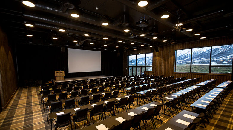 <b>Vestlia Resort Meeting</b>