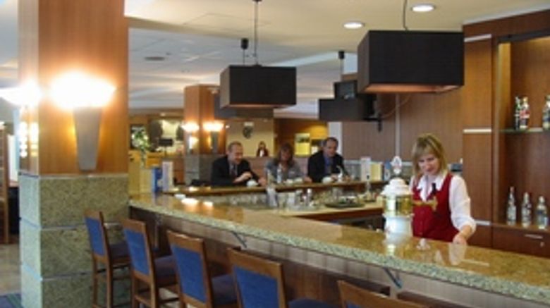 <b>Bachleda Hotel Kasprowy Zakopane Bar/Lounge</b> <b>Bachleda Hotel Kasprowy Zakopane Bar/Lounge</b>