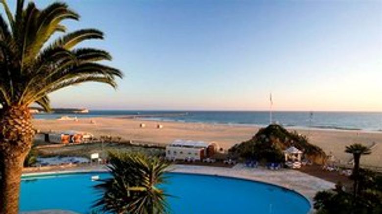 <b>Hotel Algarve Casino Pool</b>