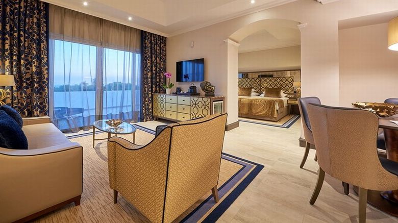 <b>Dona Filipa Hotel Suite</b>