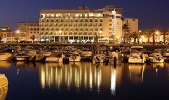 Hotel Eva Exterior