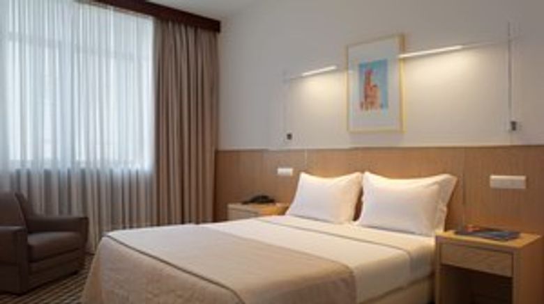 <b>HF Ipanema Porto Room</b>