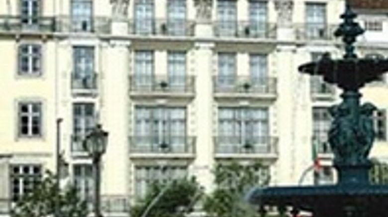 <b>Hotel Metropole Exterior</b>