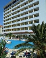 Carcavelos Beach Hotel