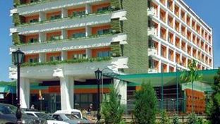 Carpati Hotel