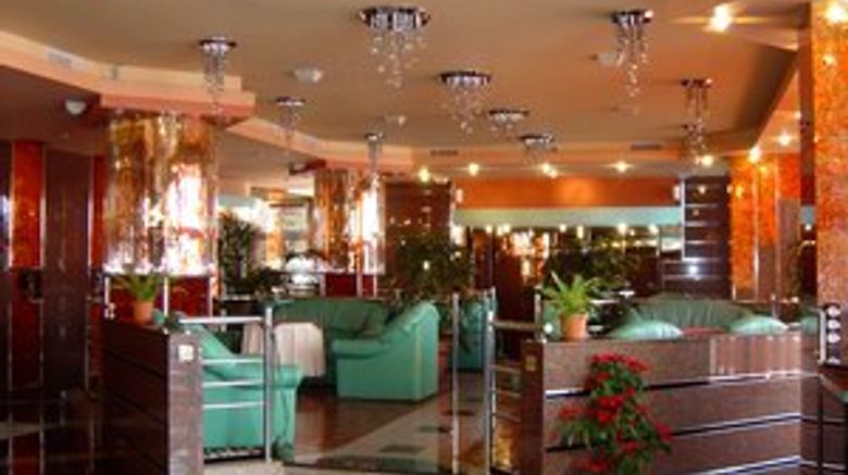 <b>Carpati Hotel Lobby</b>