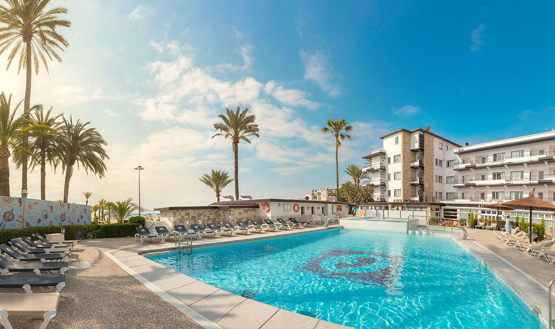 Gran Hotel Delfin Exterior