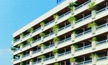 Senator Barajas Hotel