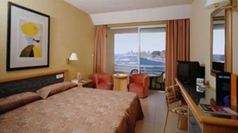 <b>Galua Hotel Room</b>