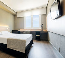 Ilunion Las Lomas Room