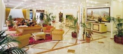 Hotel Puerto de la Cruz Lobby