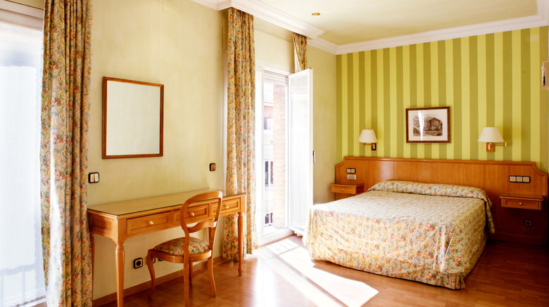 <b>Hotel Regencia Colon Room</b>