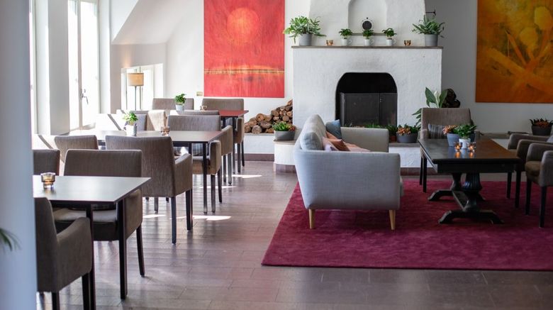 <b>Halltorps  Gastgiveri Lobby</b>