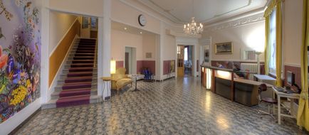 Hotel Bellevue Lobby