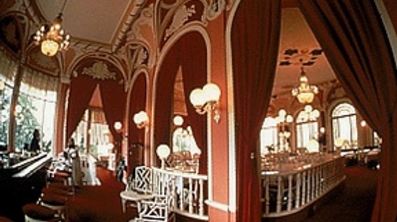 <b>Hotel Eden Palace Au Lac Restaurant</b>