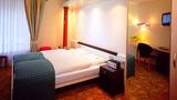 Aparthotel Goldey Room
