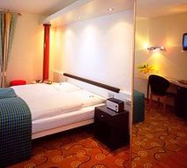 Aparthotel Goldey Room