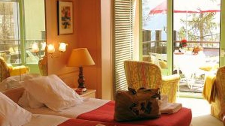 <b>Hotel Residence de la Foret Suite</b>