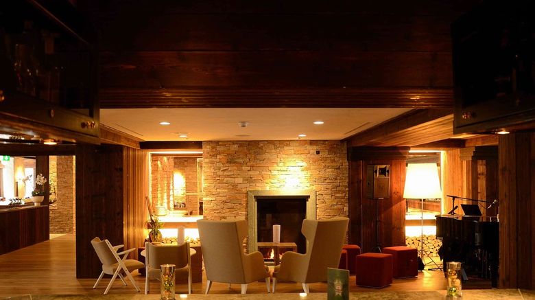 <b>Sunstar Parkhotel Arosa Restaurant</b>