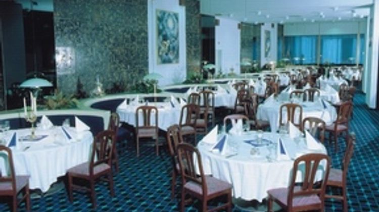 Cosmos Hotel Moscow Banquet