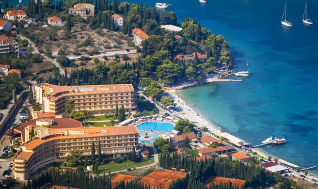 Remisens Hotel Albatros Exterior