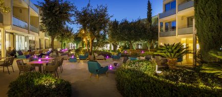 Valamar Argosy Hotel Exterior