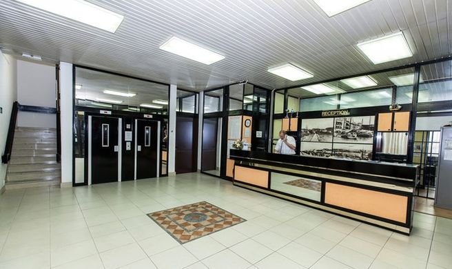 Hotel International Lobby