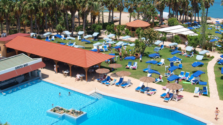 Cavo Maris Beach Hotel Pool