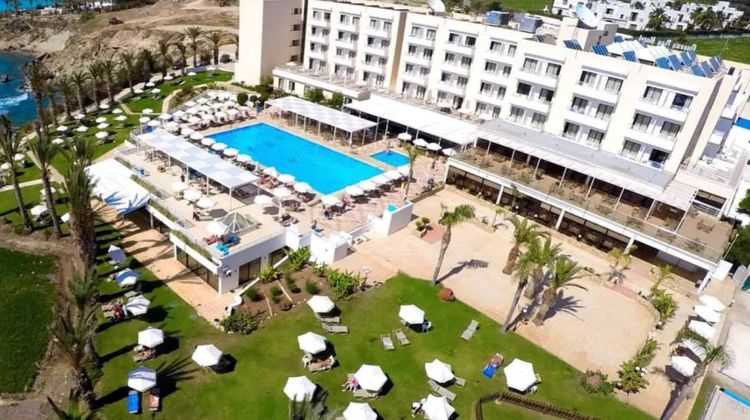 Queens Bay Hotel, Paphos Exterior